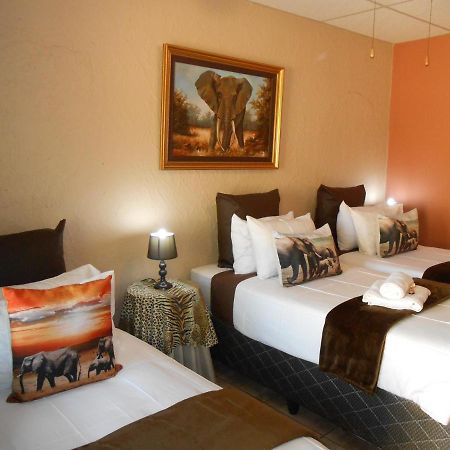 Safari Guesthouse Vryburg Exteriér fotografie
