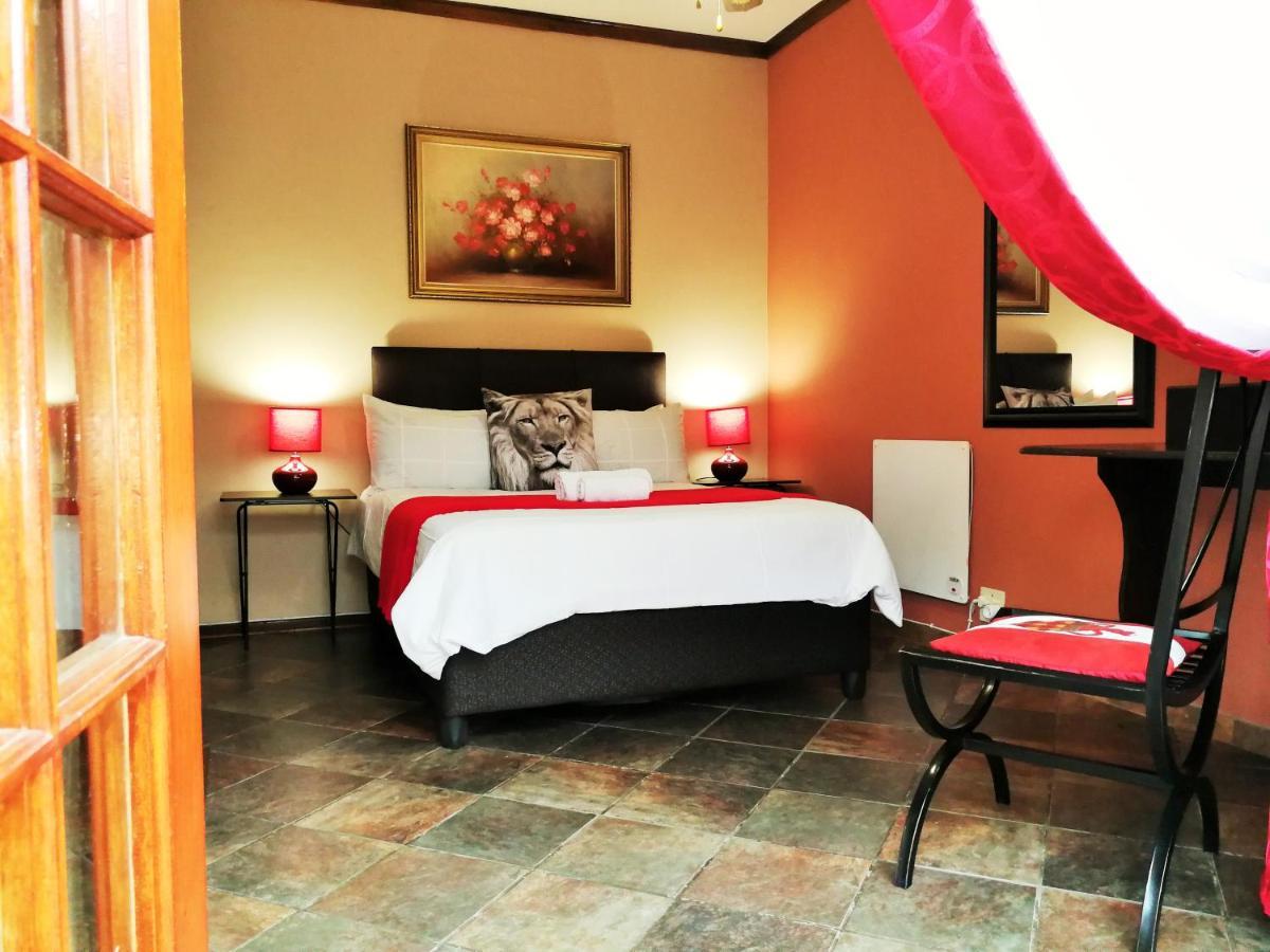 Safari Guesthouse Vryburg Exteriér fotografie