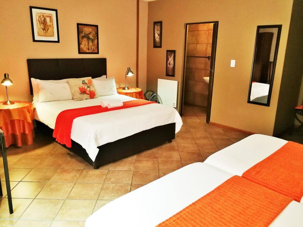 Safari Guesthouse Vryburg Exteriér fotografie