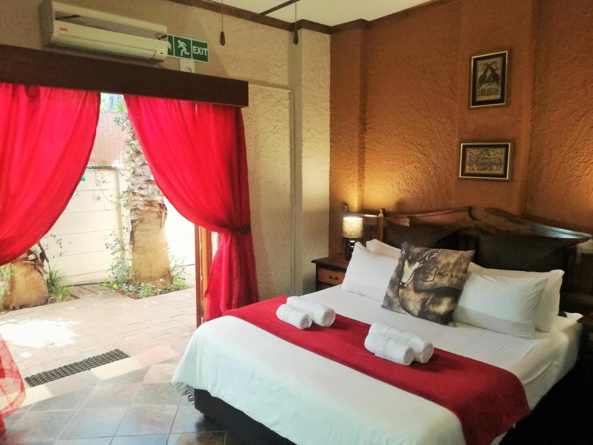 Safari Guesthouse Vryburg Exteriér fotografie